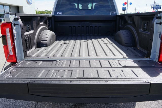 New 2025 Ford F350 Lariat w/ Lariat Ultimate Package image 7