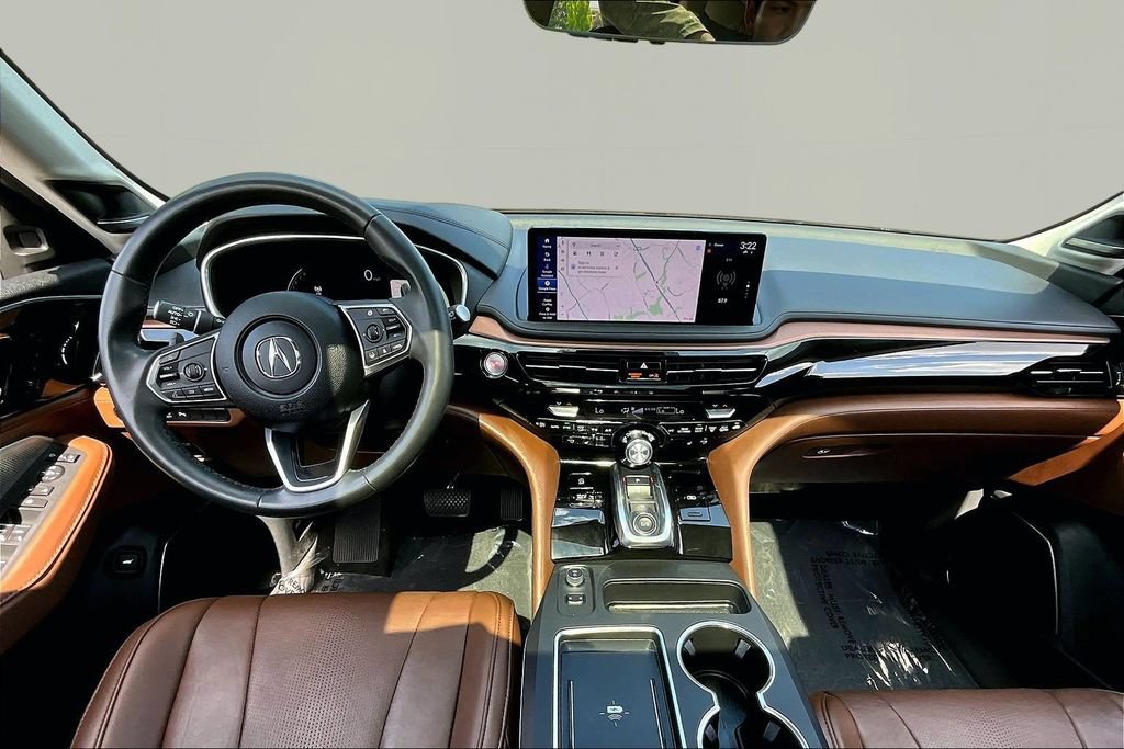 Used 2025 Acura MDX w/ Technology Package FWD image 8