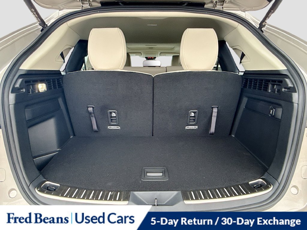Used 2026 MAZDA CX-90 Plug-In Hybrid w/ Preferred AWD/4WD image 34