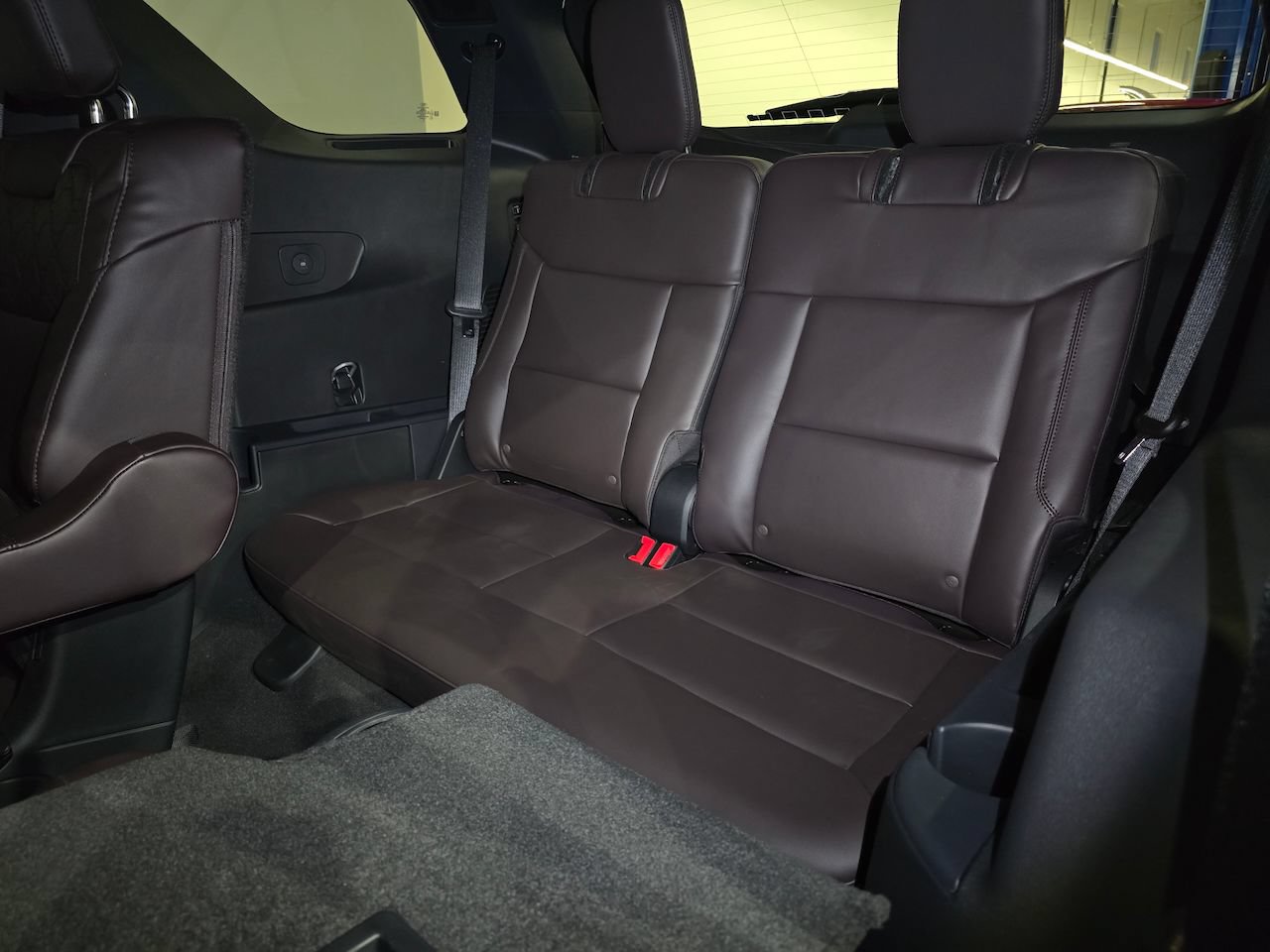 New 2026 Ford Explorer Platinum w/ LUX Leather Package AWD/4WD image 41