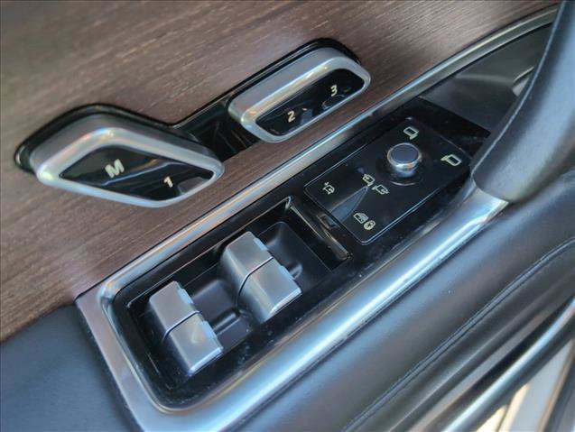 Used 2023 Land Rover Range Rover SE AWD/4WD image 21