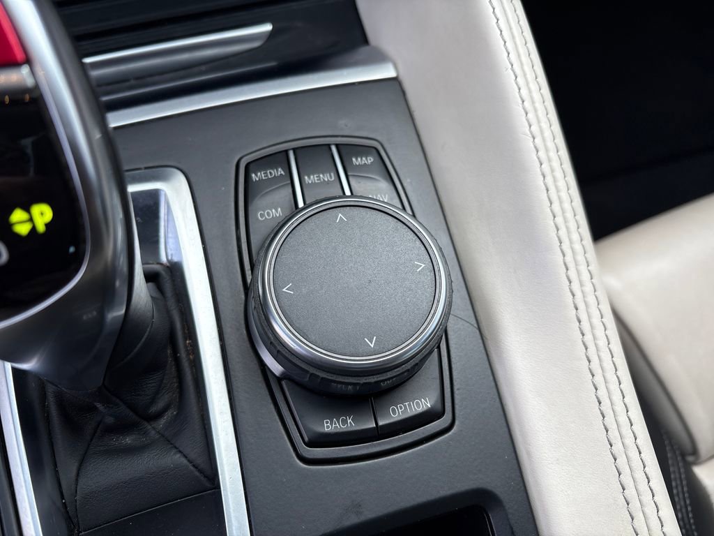 Used 2018 BMW X6 sDrive35i w/ M Sport Package image 24