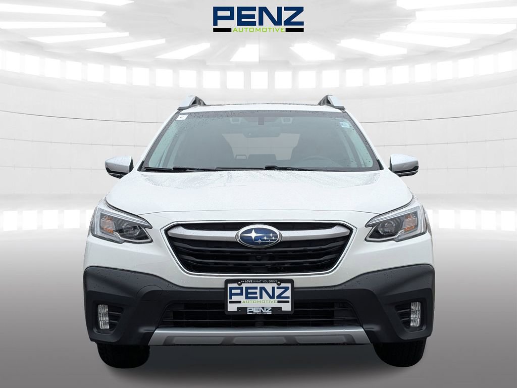 Used 2022 Subaru Outback Touring image 2