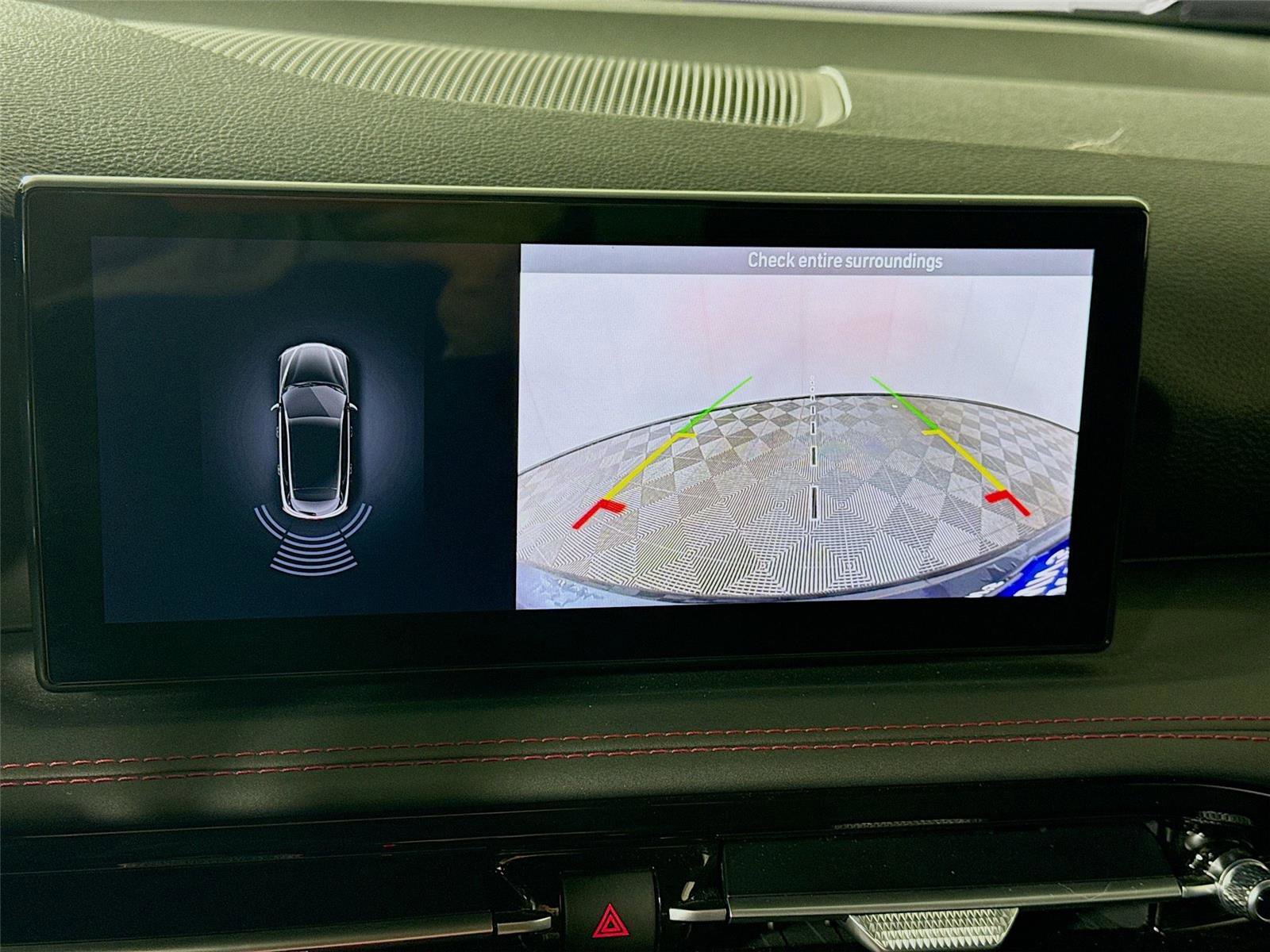 Used 2024 Dodge Hornet R/T w/ R/T Blacktop Package image 7