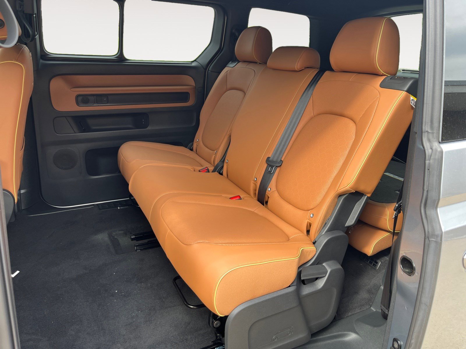 New 2025 Volkswagen ID. Buzz Pro S image 13