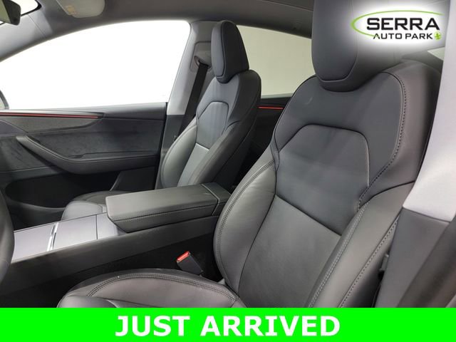 Used 2026 Tesla Model Y Long Range image 13