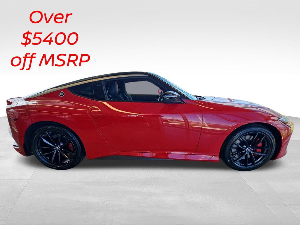New 2025 Nissan Z Performance w/ Floor Mat Package
