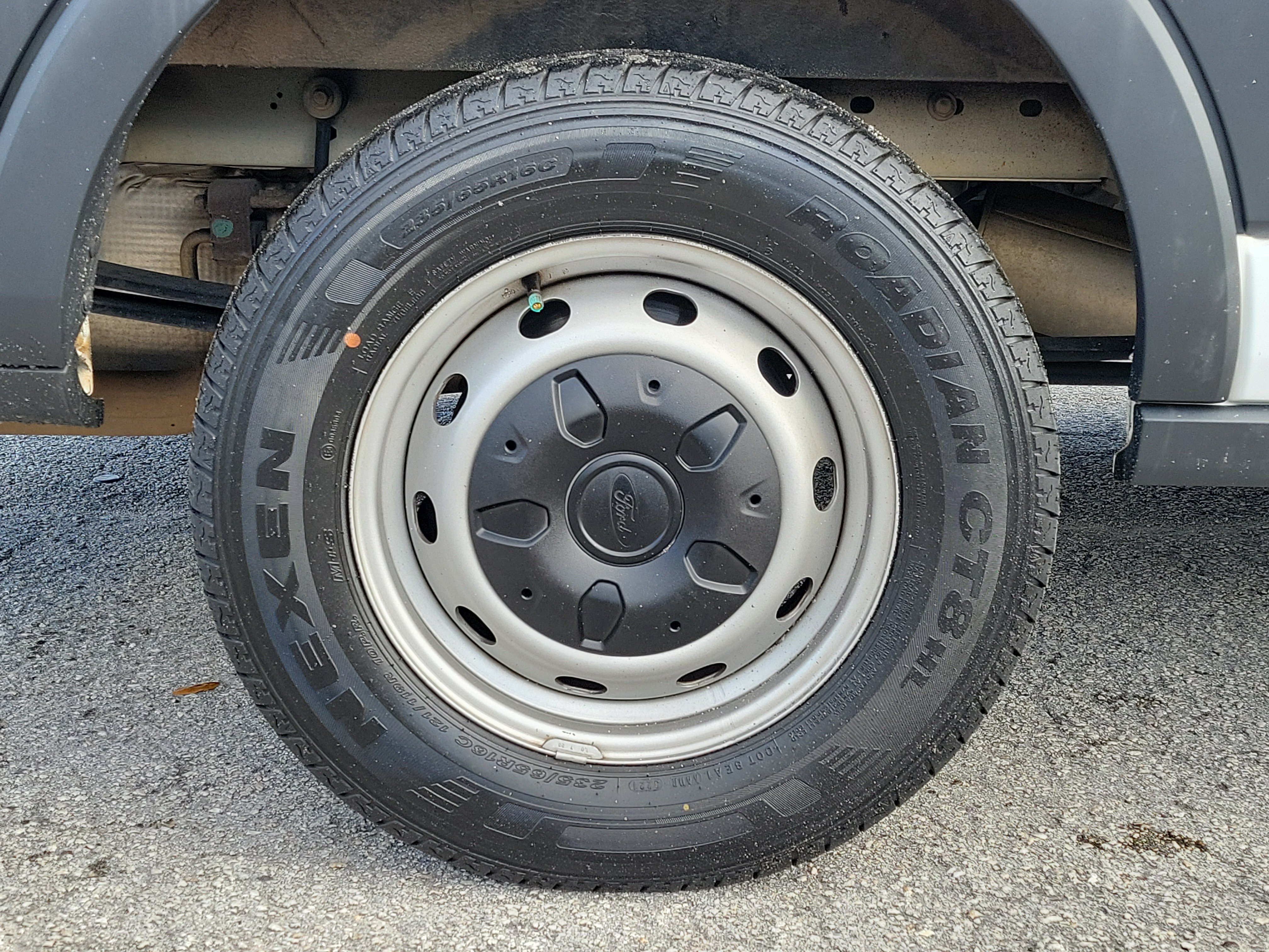 Used 2018 Ford Transit 350 XL RWD image 2