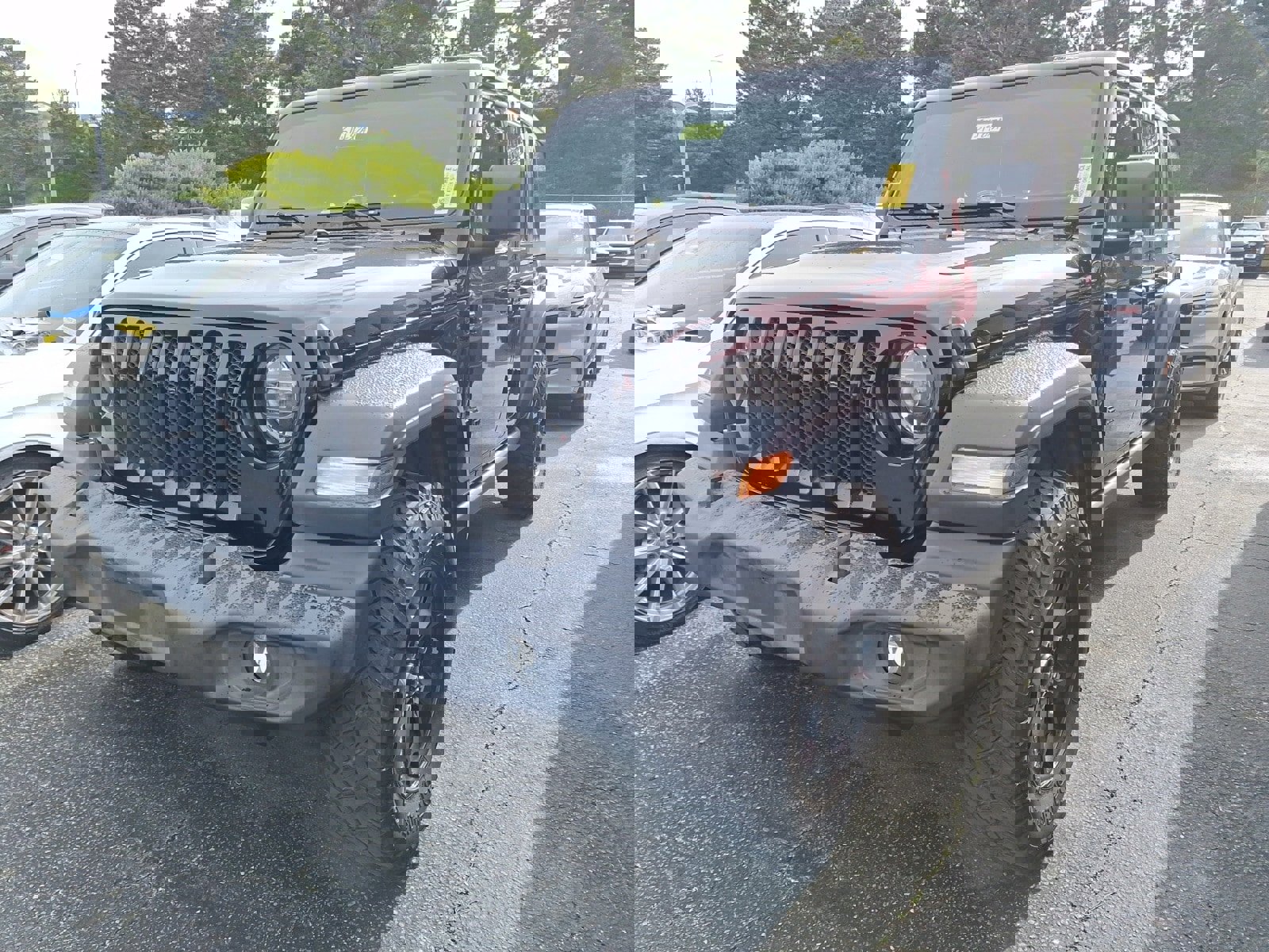 Used 2020 Jeep Wrangler Unlimited Sport image 3