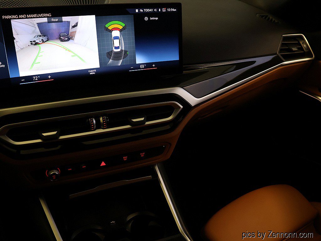 Certified 2023 BMW 330i xDrive Sedan w/ Driving Assistance Package AWD/4WD image 21