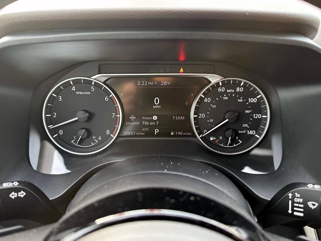 Certified 2021 Nissan Rogue SV image 24