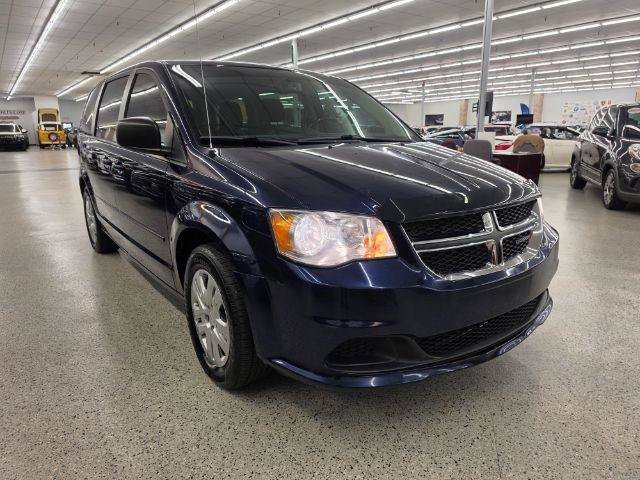 Used 2017 Dodge Grand Caravan SE w/ Power Window Group FWD image 3