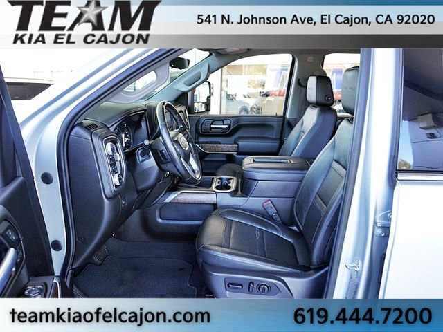 Used 2020 GMC Sierra 3500 Denali w/ Denali Ultimate Package AWD/4WD image 14