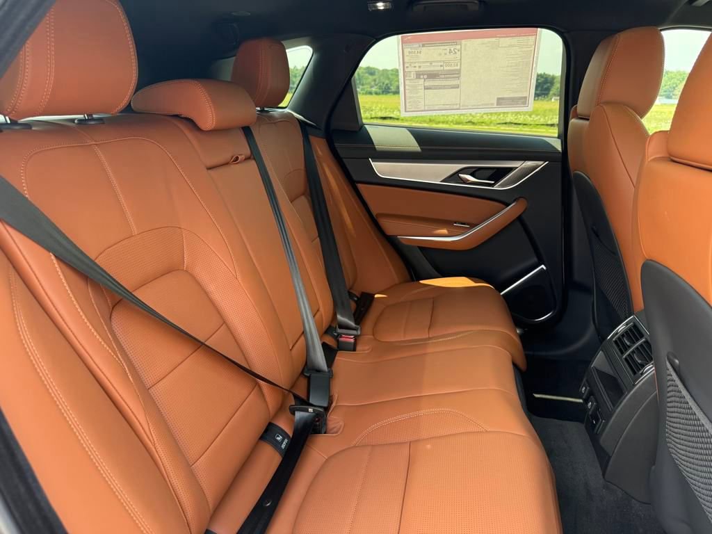 New 2026 Jaguar F-PACE R-Dynamic S AWD/4WD image 18