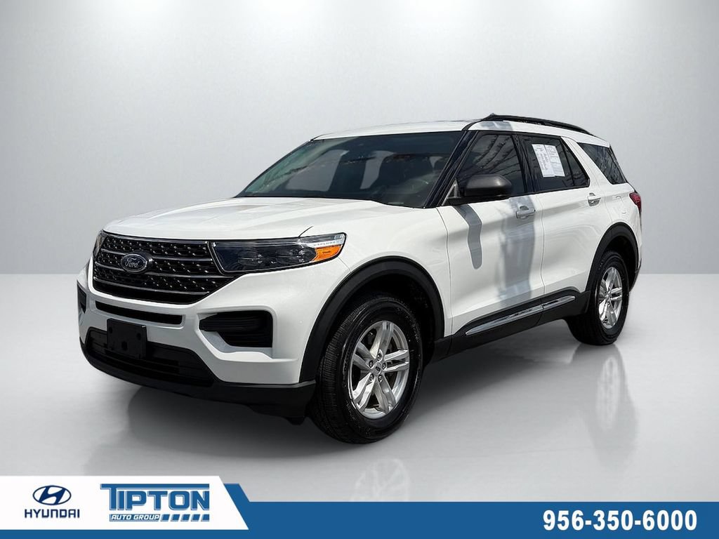 Used 2023 Ford Explorer XLT AWD/4WD image 1
