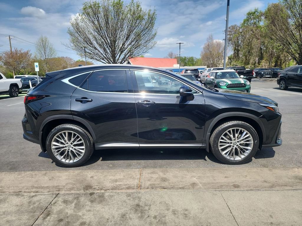 Used 2023 Lexus NX 350h AWD image 9
