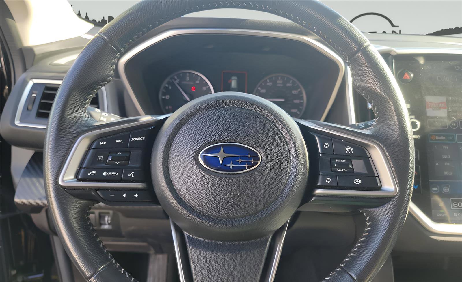 Used 2023 Subaru Ascent Premium w/ Convenience Package image 13