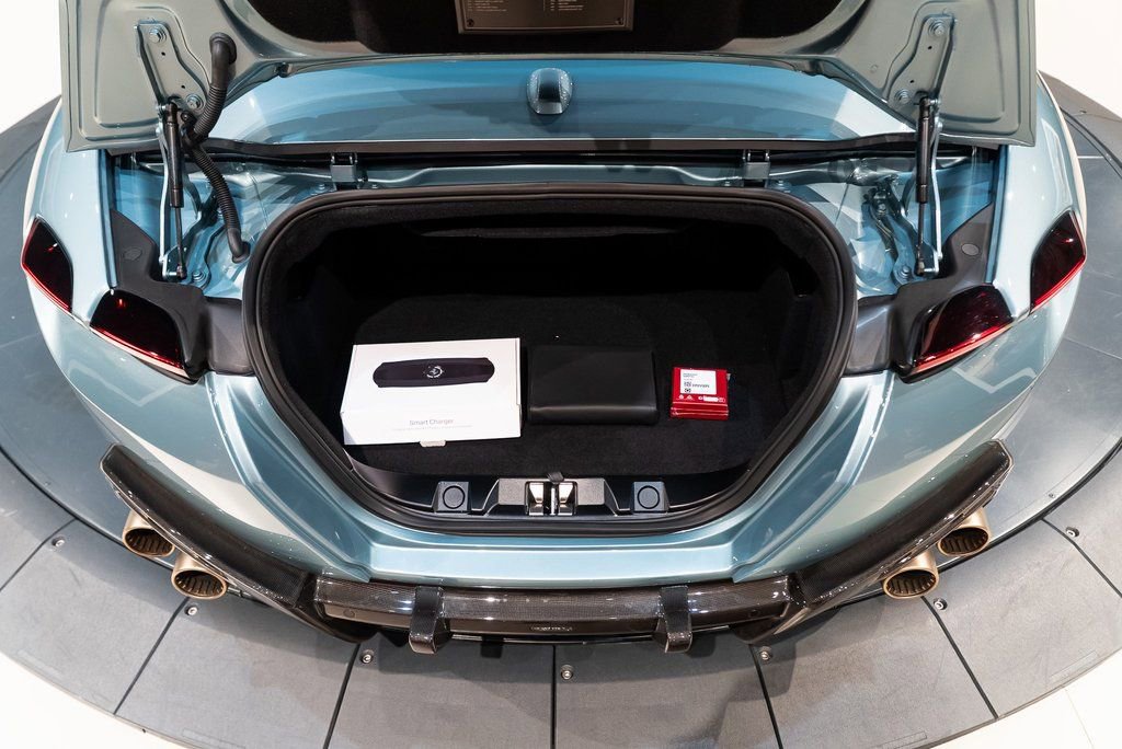 Certified 2024 Ferrari Roma Spider image 44