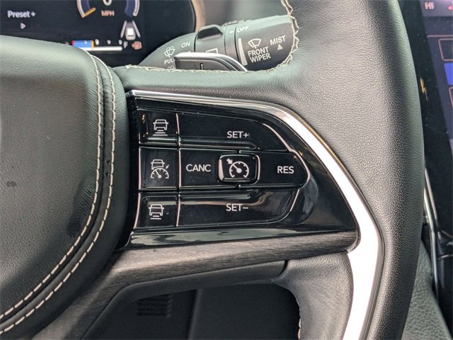 Used 2022 Jeep Grand Cherokee Overland image 18