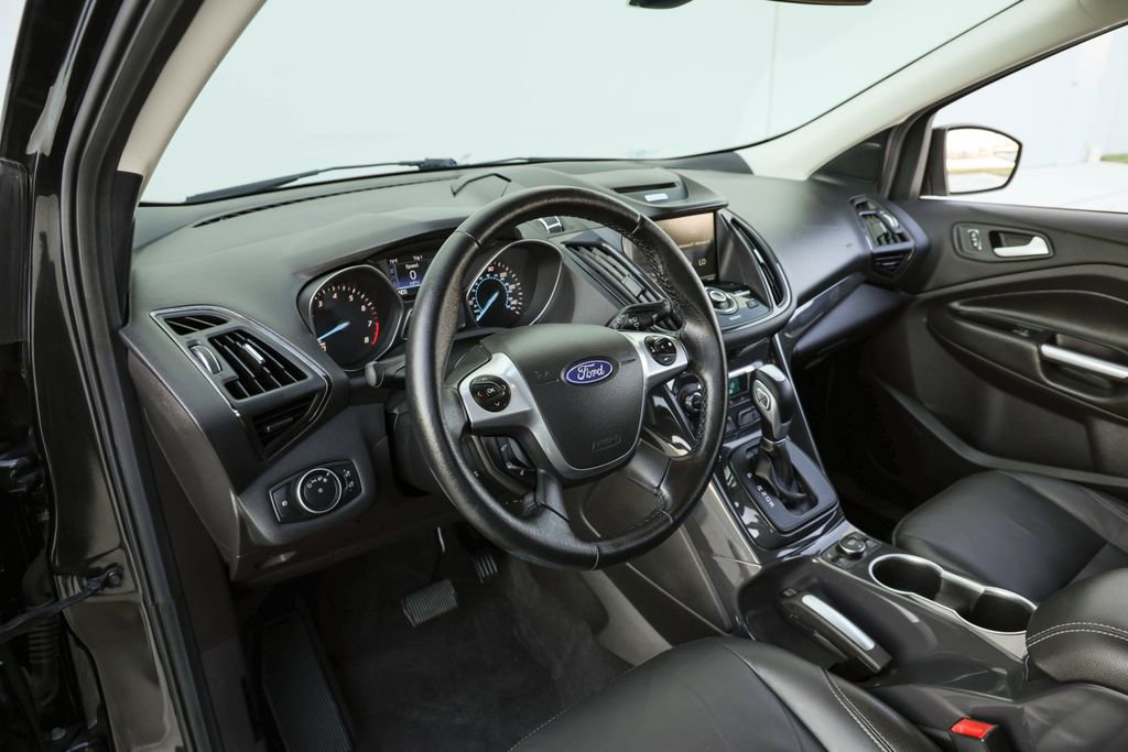 Used 2015 Ford Escape Titanium image 15
