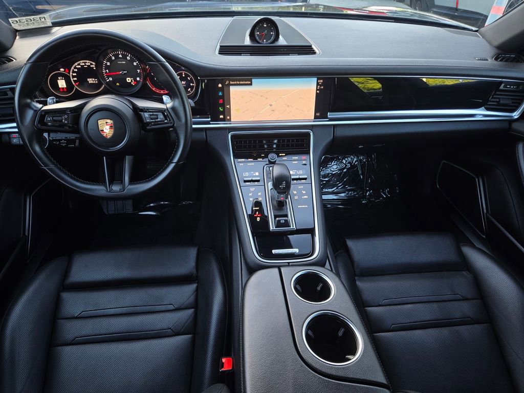 Used 2022 Porsche Panamera Platinum Edition image 21