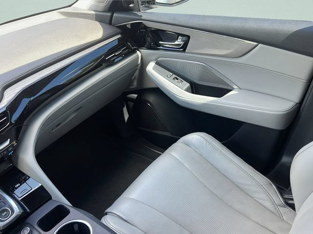 Used 2023 Acura MDX w/ Advance Package AWD/4WD image 13