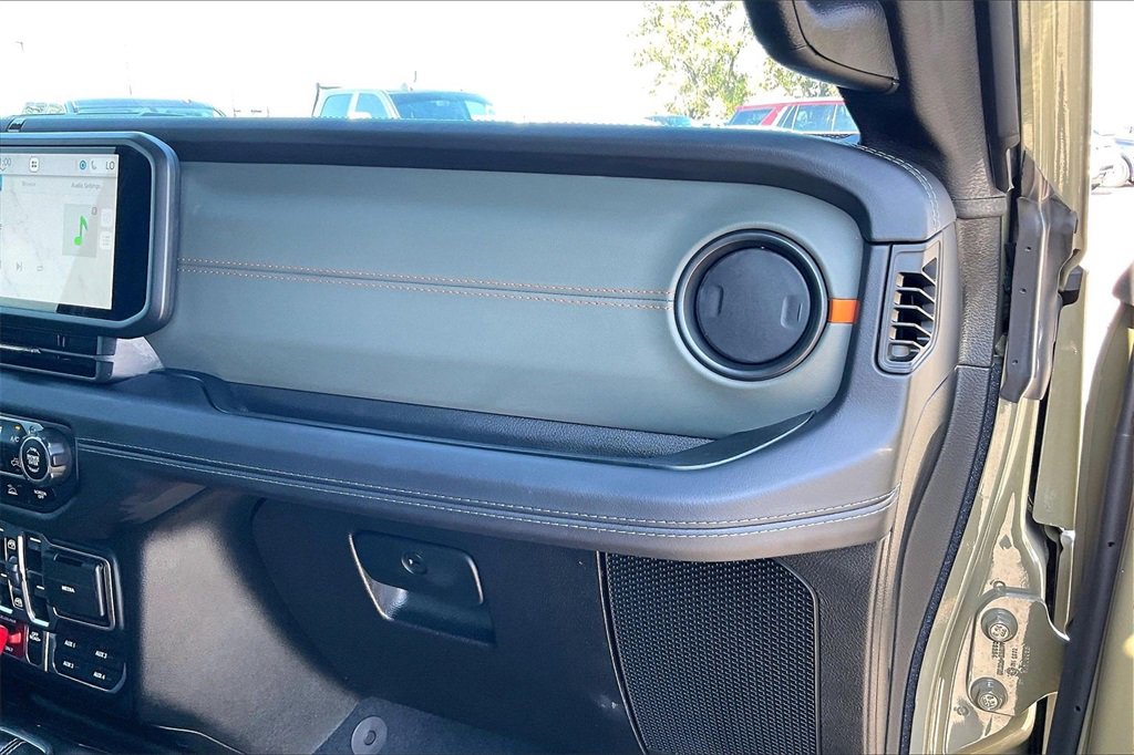 Used 2025 Jeep Gladiator Mojave image 23