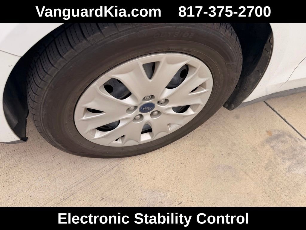 Used 2014 Ford Fusion S FWD image 8