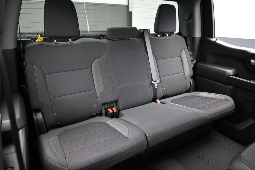 Used 2021 Chevrolet Silverado 1500 LT AWD/4WD image 25