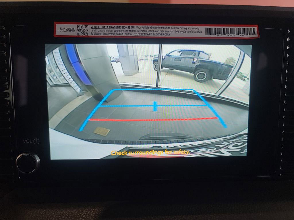 Used 2025 Toyota Land Cruiser image 32