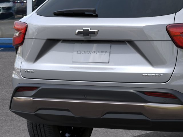 New 2026 Chevrolet Trax ACTIV w/ Sunroof Package FWD image 16