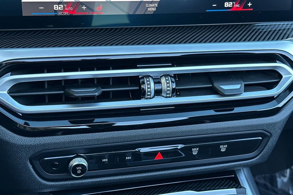 Used 2024 BMW M4 xDrive Competition image 22