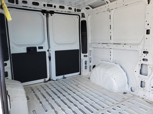 Used 2025 RAM ProMaster 2500 w/ Convenience Group FWD image 22