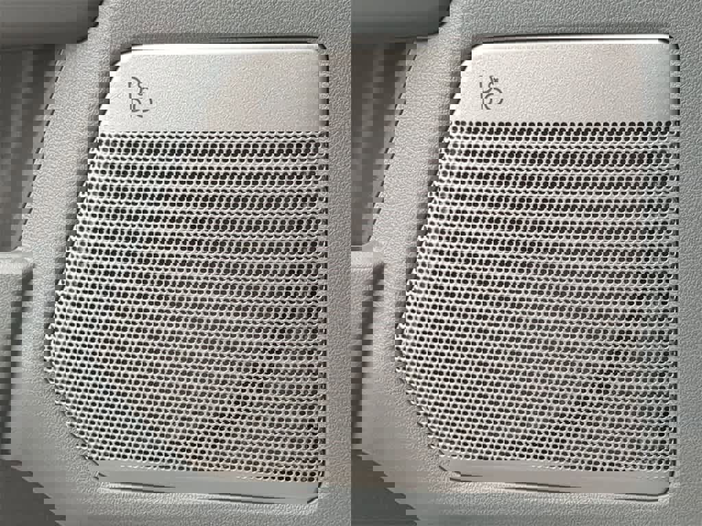 New 2025 Ford F150 XLT w/ Equipment Group 303A High image 31