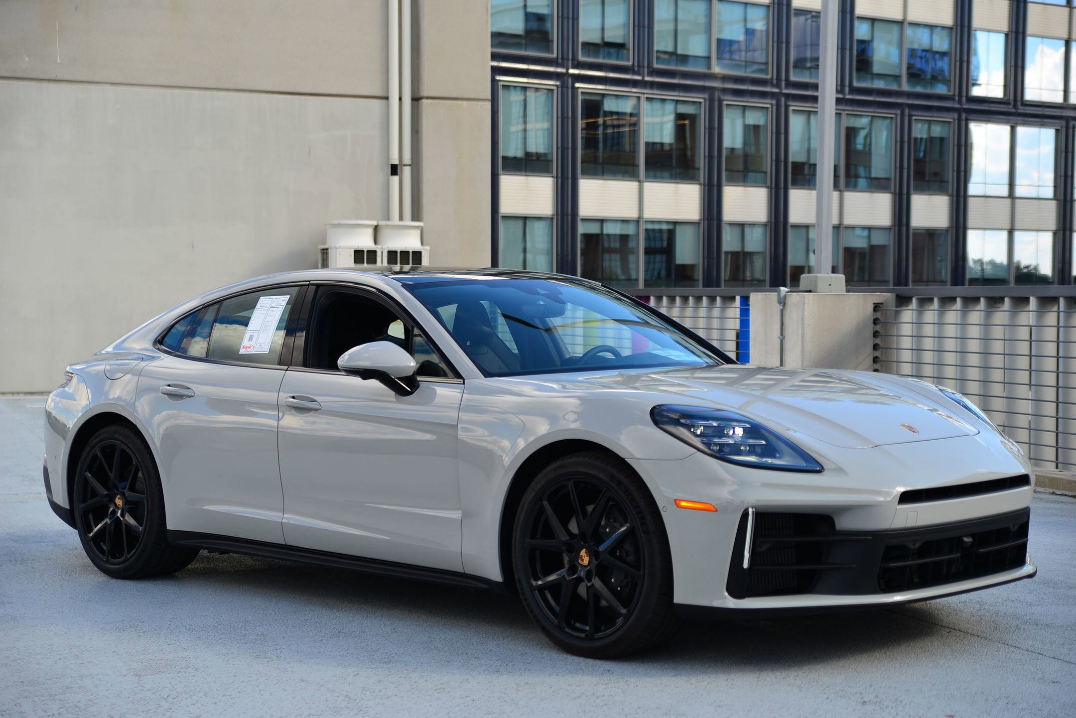 New 2026 Porsche Panamera 4 image 7