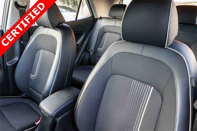 Certified 2023 Hyundai Venue Limited image 28