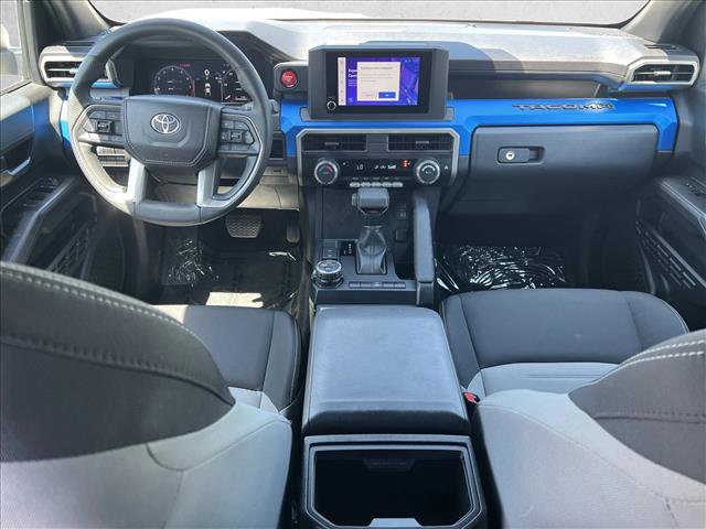 Certified 2025 Toyota Tacoma TRD Off-Road image 19