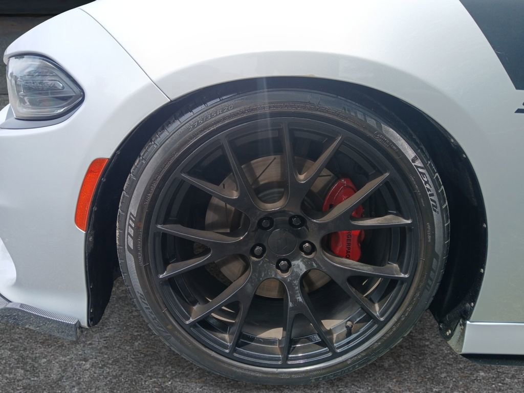 Used 2019 Dodge Charger Scat Pack w/ Plus Group RWD image 9