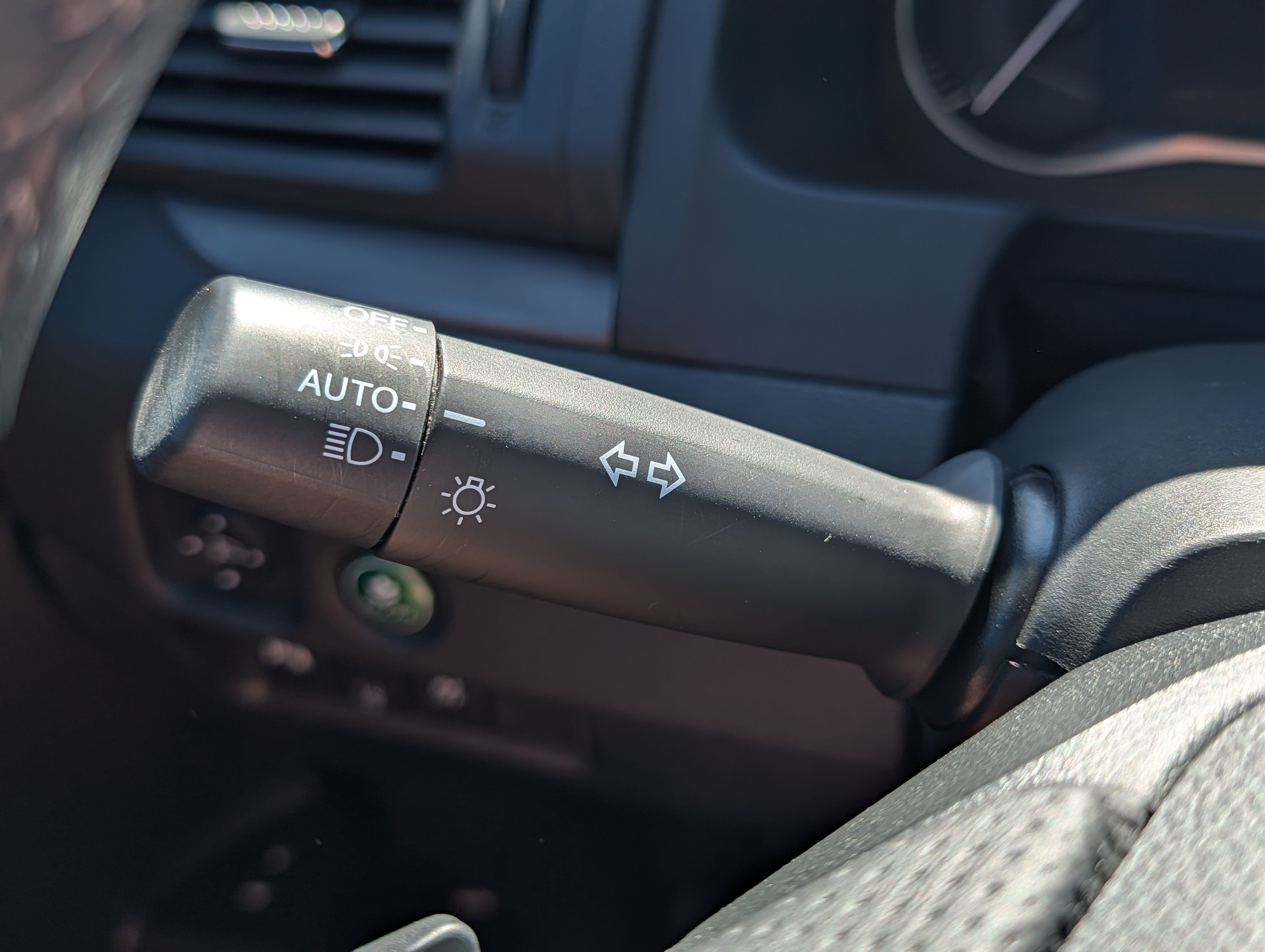 Used 2023 Honda Passport EX-L image 29