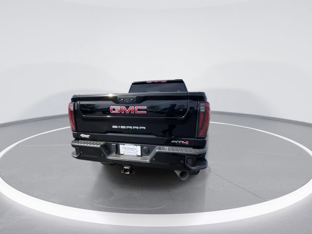 Used 2024 GMC Sierra 2500 AT4 AWD/4WD image 7