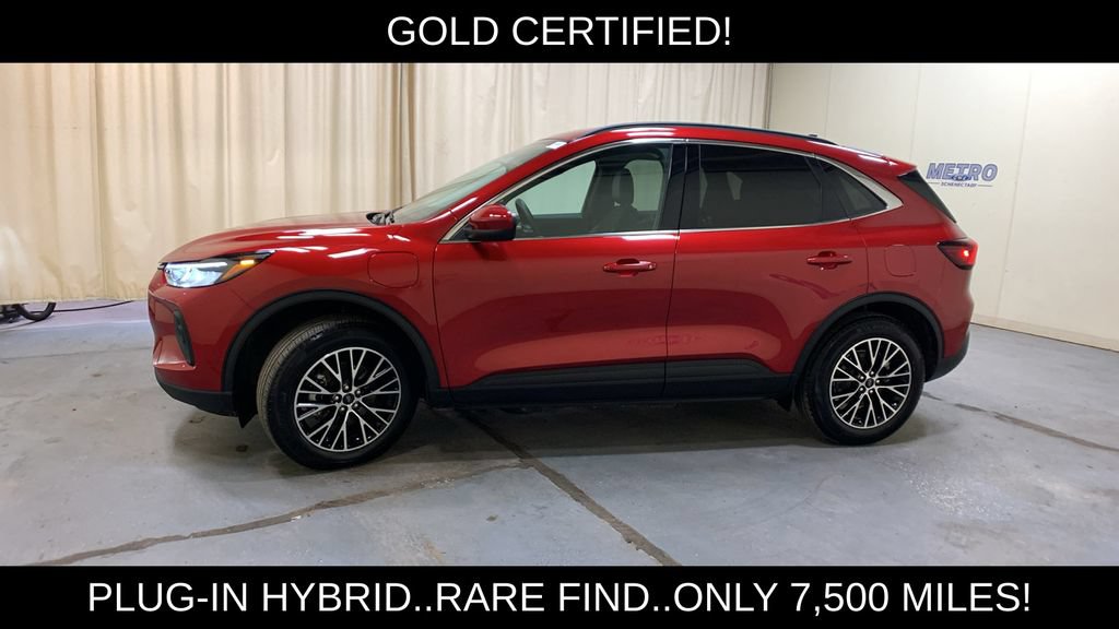 Certified 2026 Ford Escape SE FWD image 6