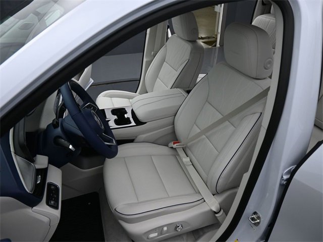 New 2026 Buick Enclave Avenir w/ Super Cruise Package image 11