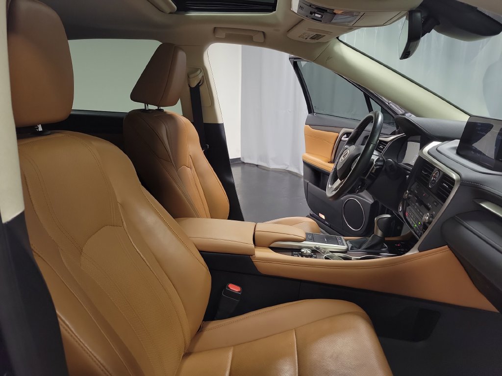 Used 2022 Lexus RX 350 AWD w/ Premium Package image 32