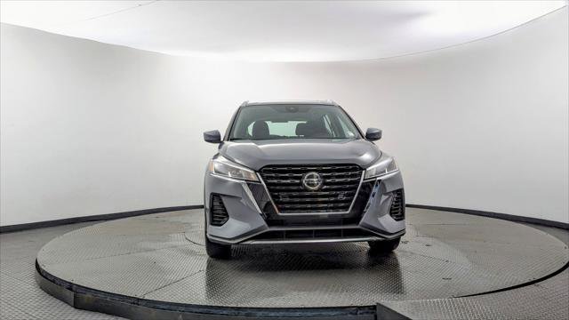 Used 2021 Nissan Kicks SV image 12