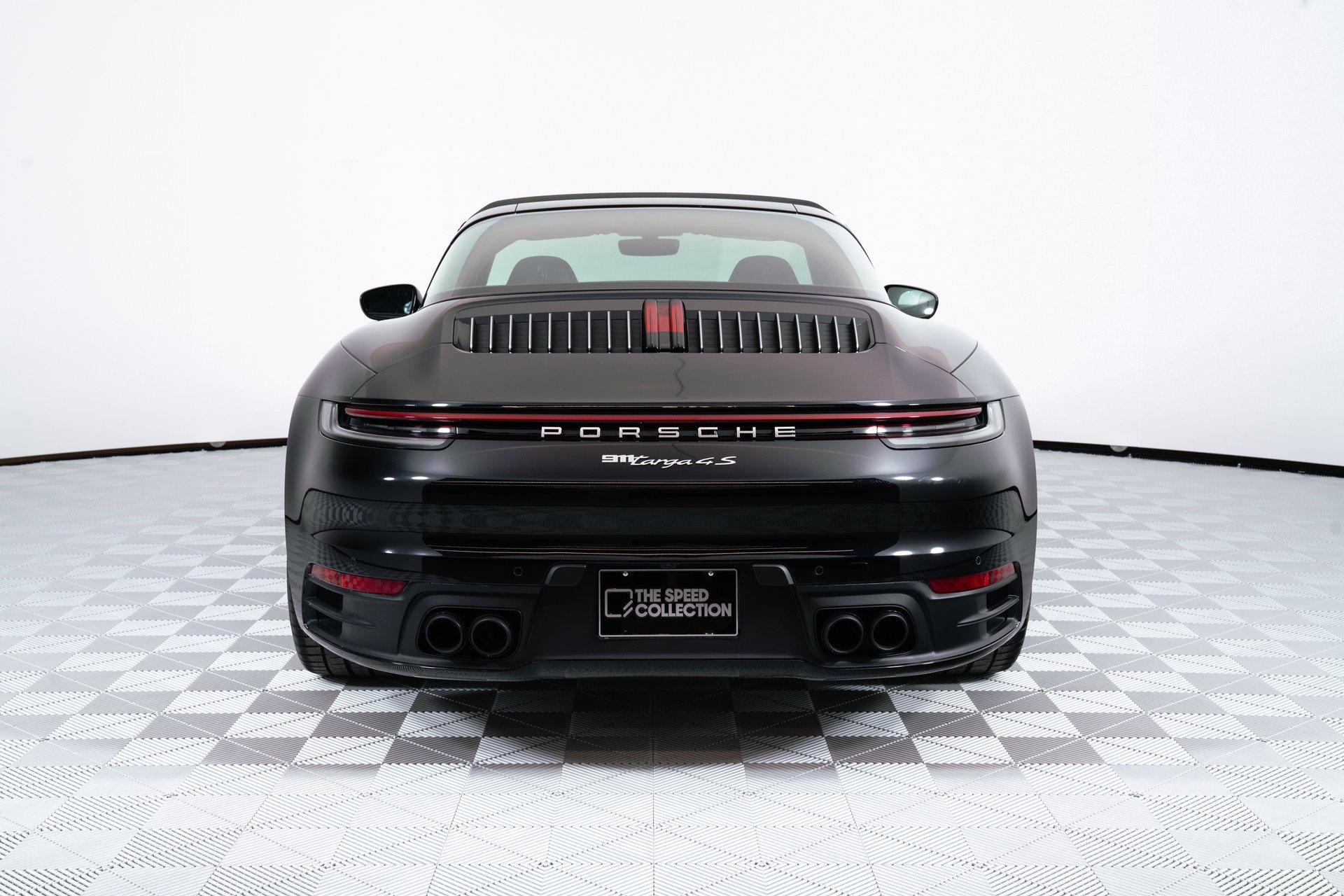 Used 2024 Porsche 911 Targa 4S w/ Premium Package image 6
