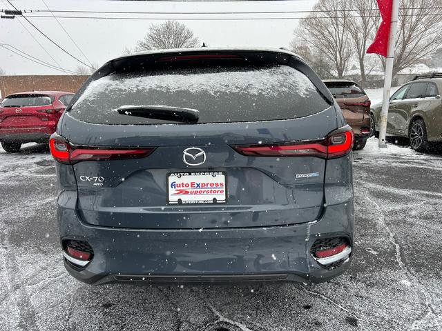 Certified 2025 MAZDA CX-70 Plug-In Hybrid w/ Premium Pkg image 4
