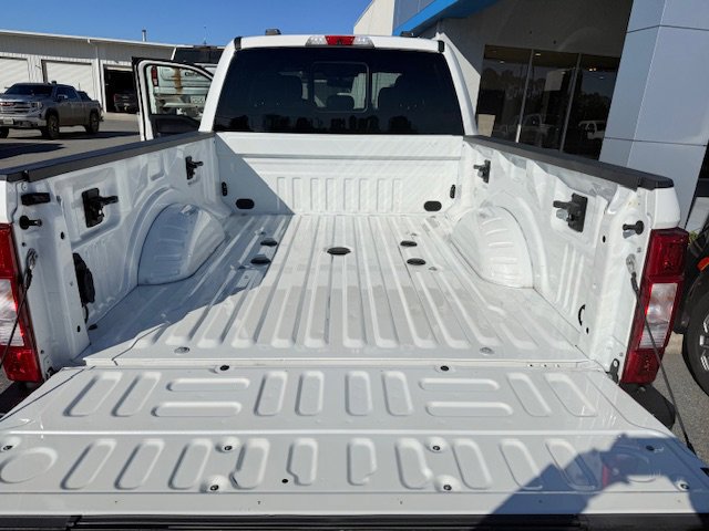 Used 2021 Ford F250 Lariat w/ Chrome Package image 17