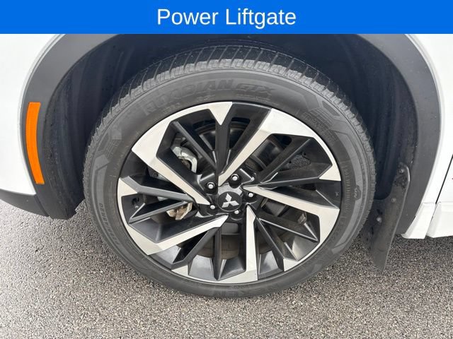 Used 2024 Mitsubishi Outlander SEL AWD/4WD image 11