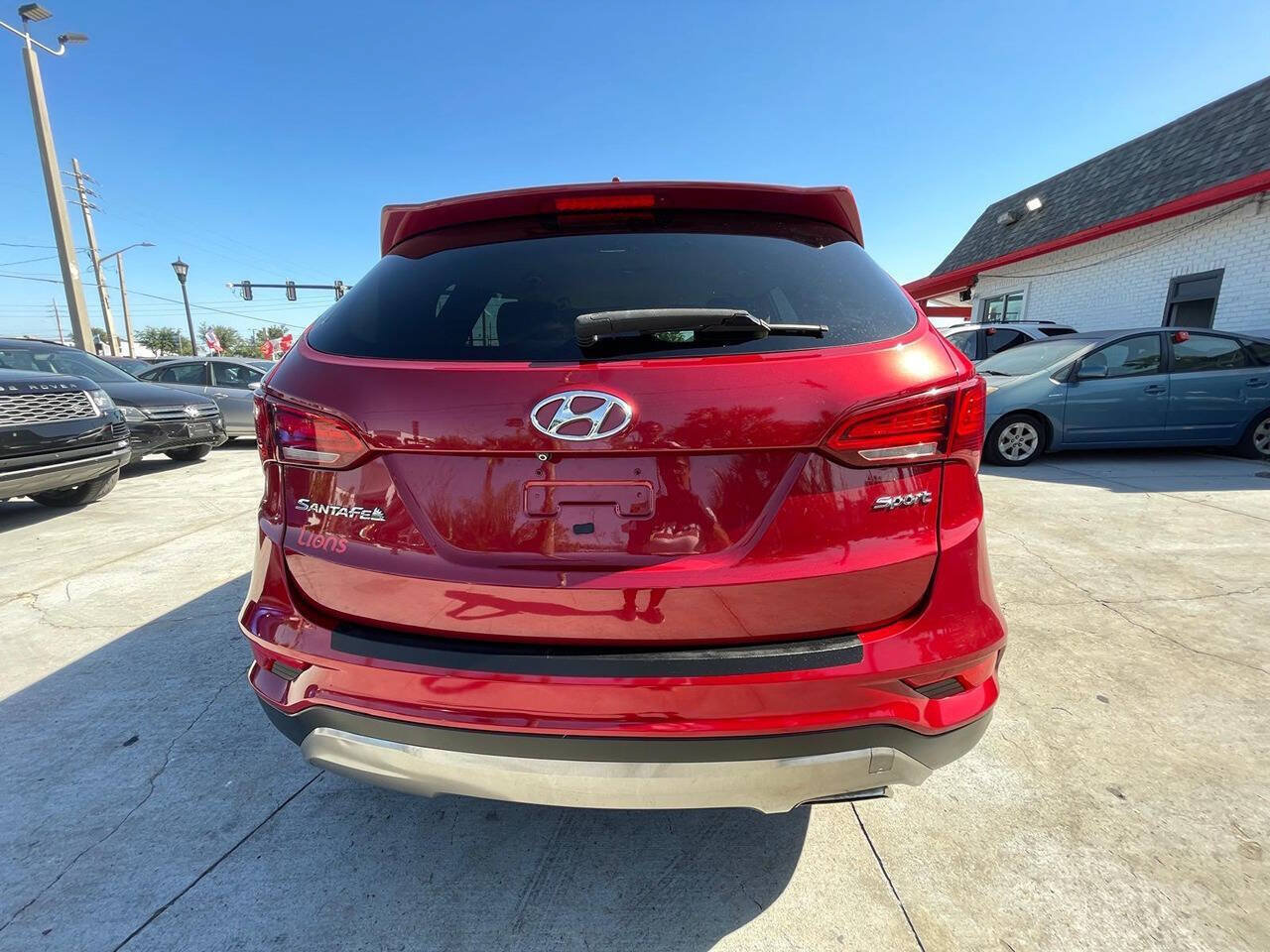 Used 2017 Hyundai Santa Fe Sport FWD image 16