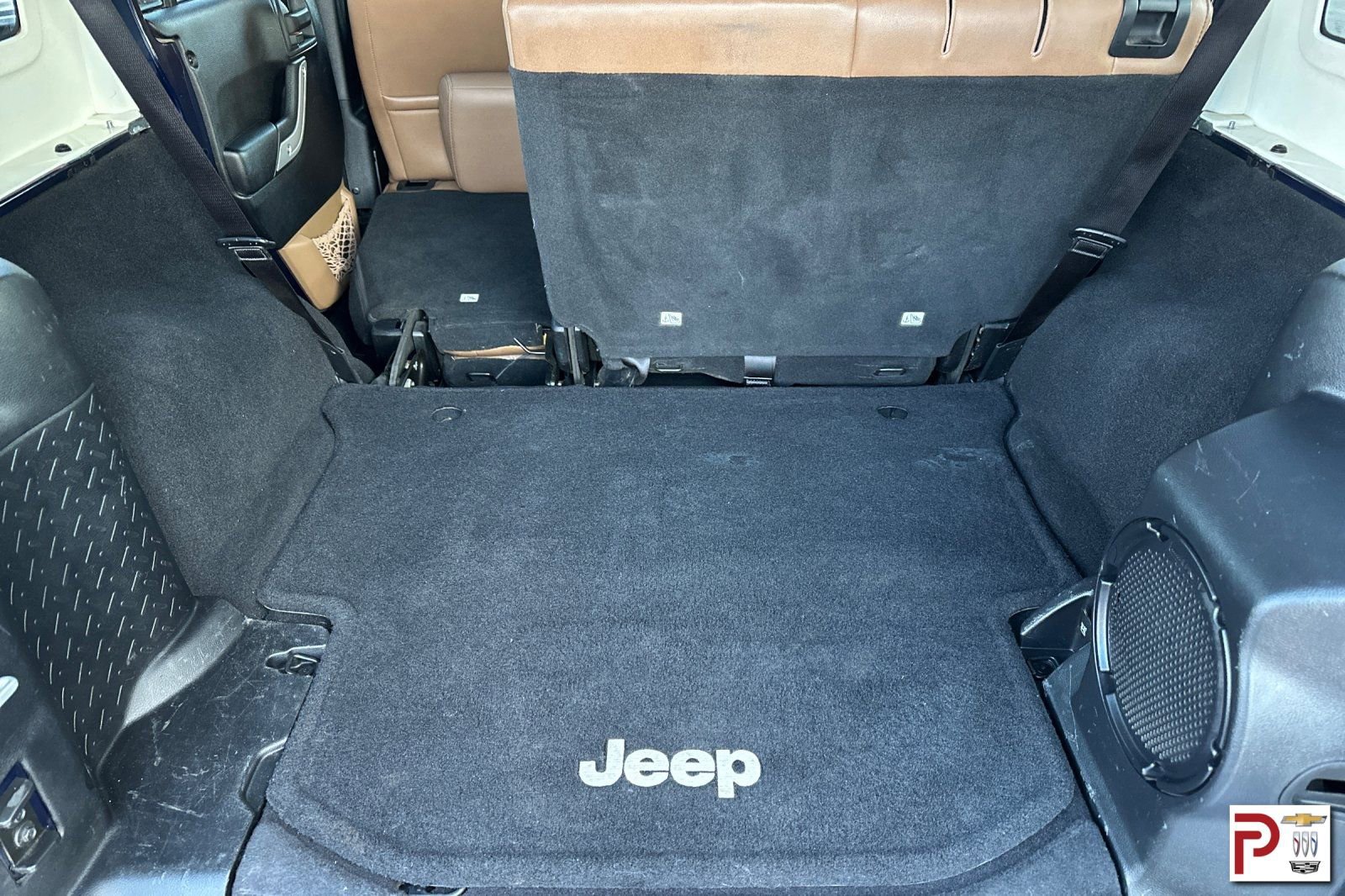 Used 2013 Jeep Wrangler Unlimited Sahara w/ Connectivity Group image 18